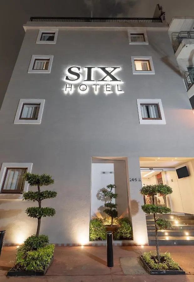 Six Hotel Guadalajara Expiatorio 3*,