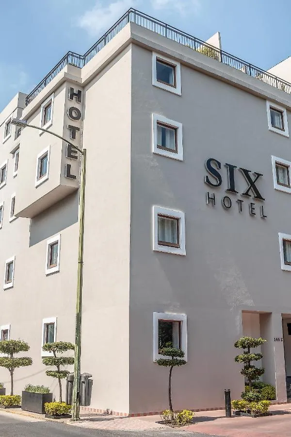 Six Hotel Guadalajara Expiatorio